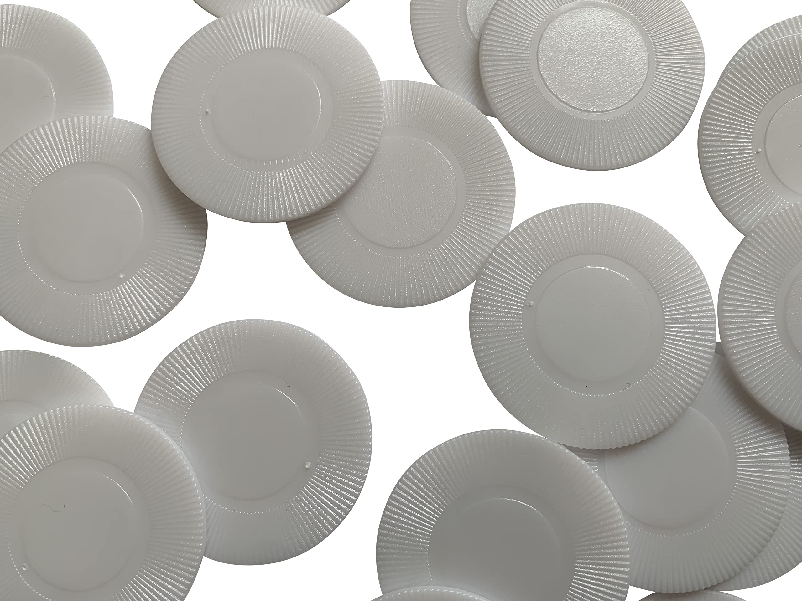 500 Thin Tokens/Drinking Counters Vouchers/Poker Chips - Approx 39mm (White) — image 1