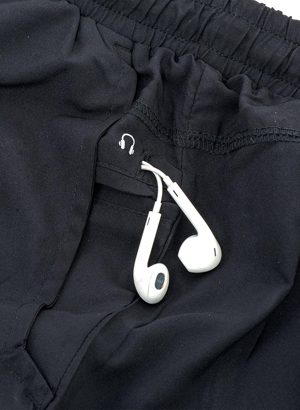 truerevo women&rsquo;s double layered running shorts with phone pocket