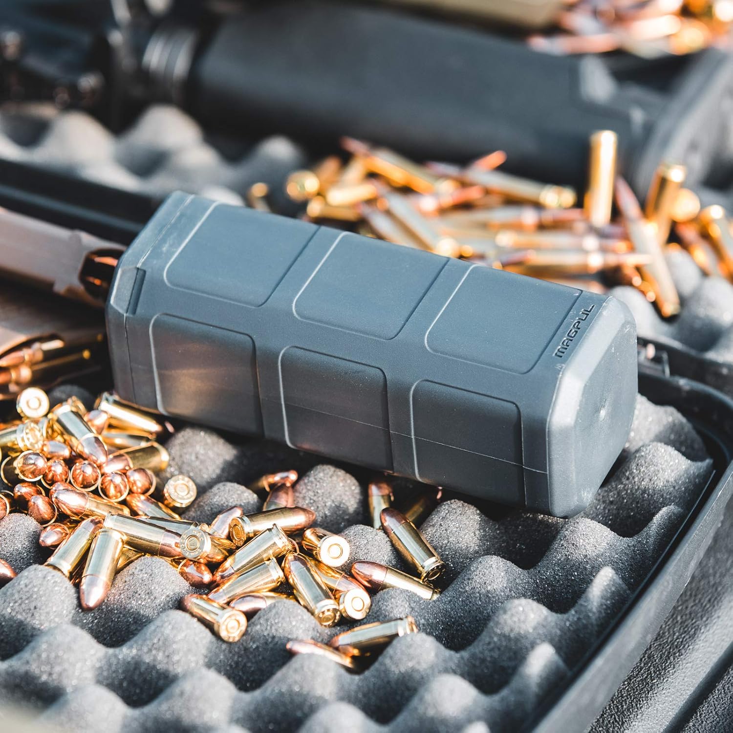 Magpul DAKA Can Protective Storage Container, Flat Dark Earth: Sports & Outdoors