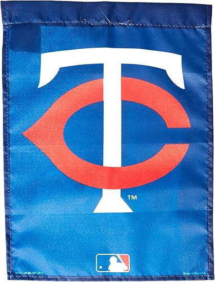 Amazon Com Mlb Minnesota Twins Garden Flag Sports Fan Outdoor Flags Sports Outdoors