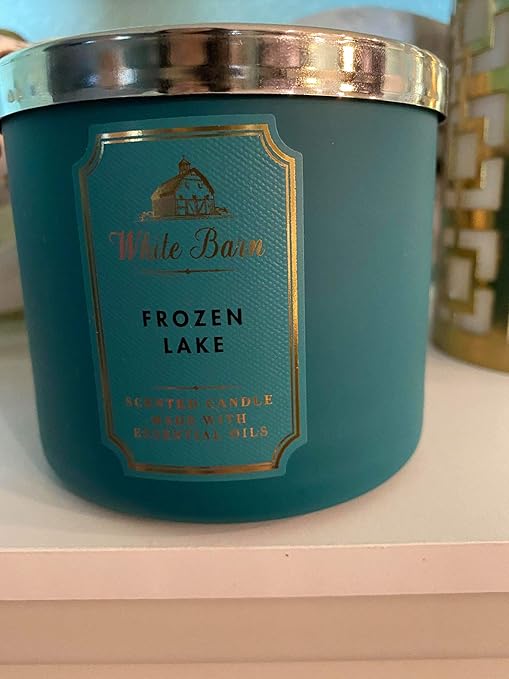 Amazon Com White Barn Bath Body Works 3 Wick Scented Candle In Frozen Lake 19 Home Kitchen