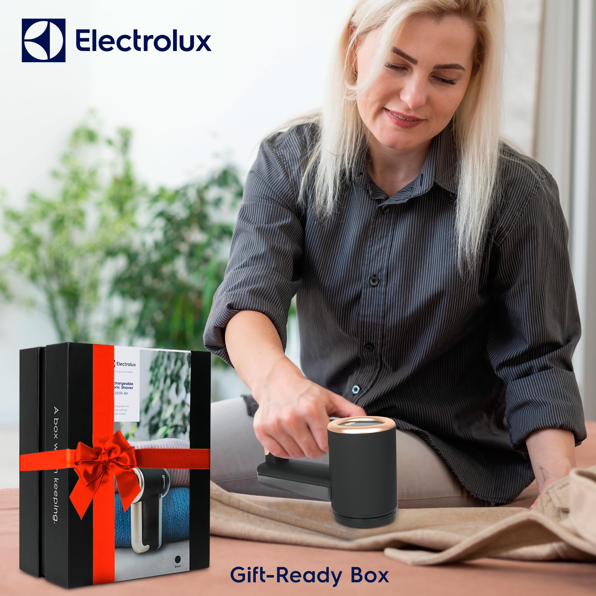 Electrolux Rechargeable Fabric Shaver | 3-Speed Lint Remover for Clothes & Furniture | Eliminates Fuzz & Pilling | Electric Lint Shaver with LED Display & Type-C Fast Charging Port - Black