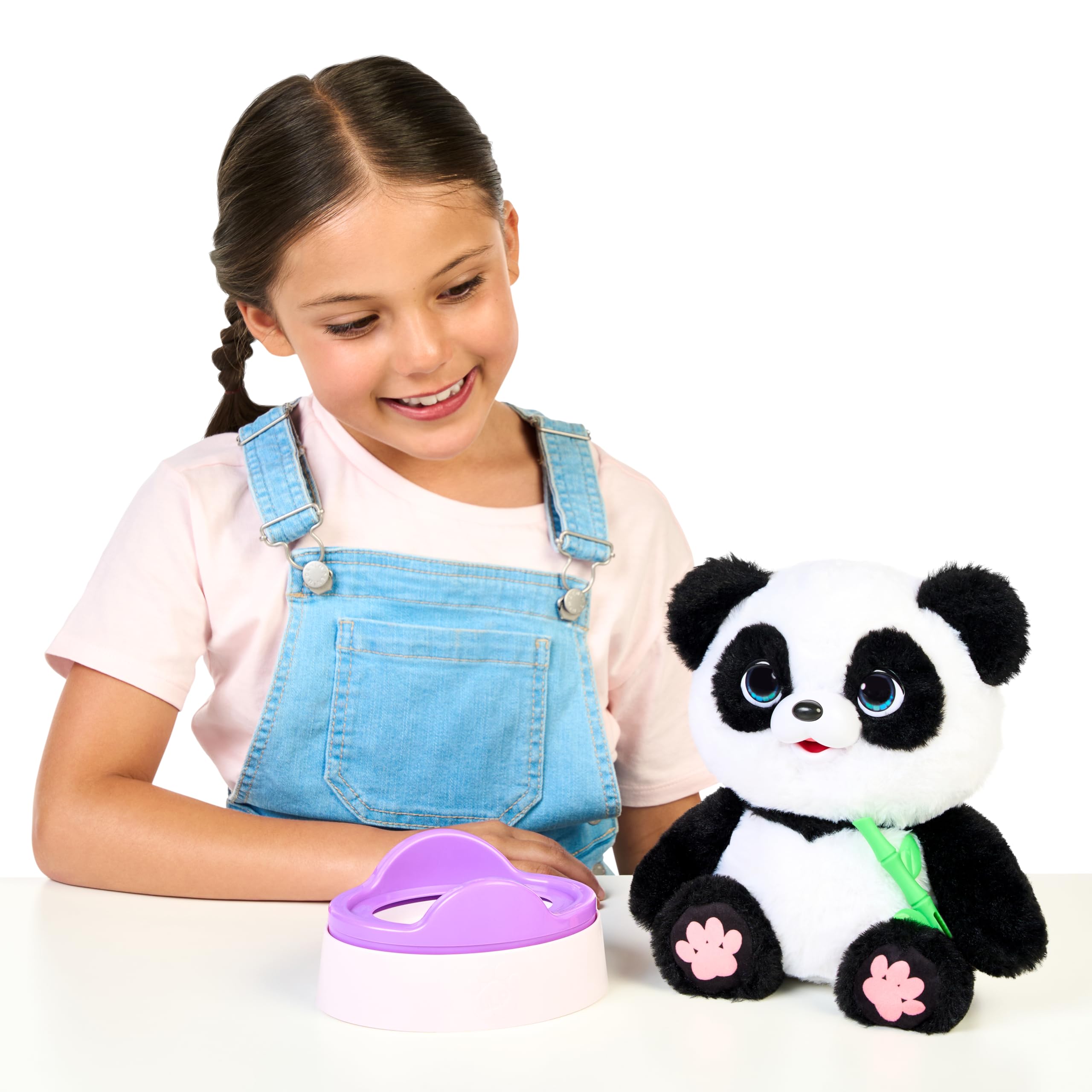 Little Live Pets My Baby Panda ChuChu | Interaktives Haustier mit über 50 Geräuschen & Reaktionen. Strampelt, geht aufs Töpfchen, lacht & mehr. Immer Wieder Spielen. Geschenk für Kinder 4
