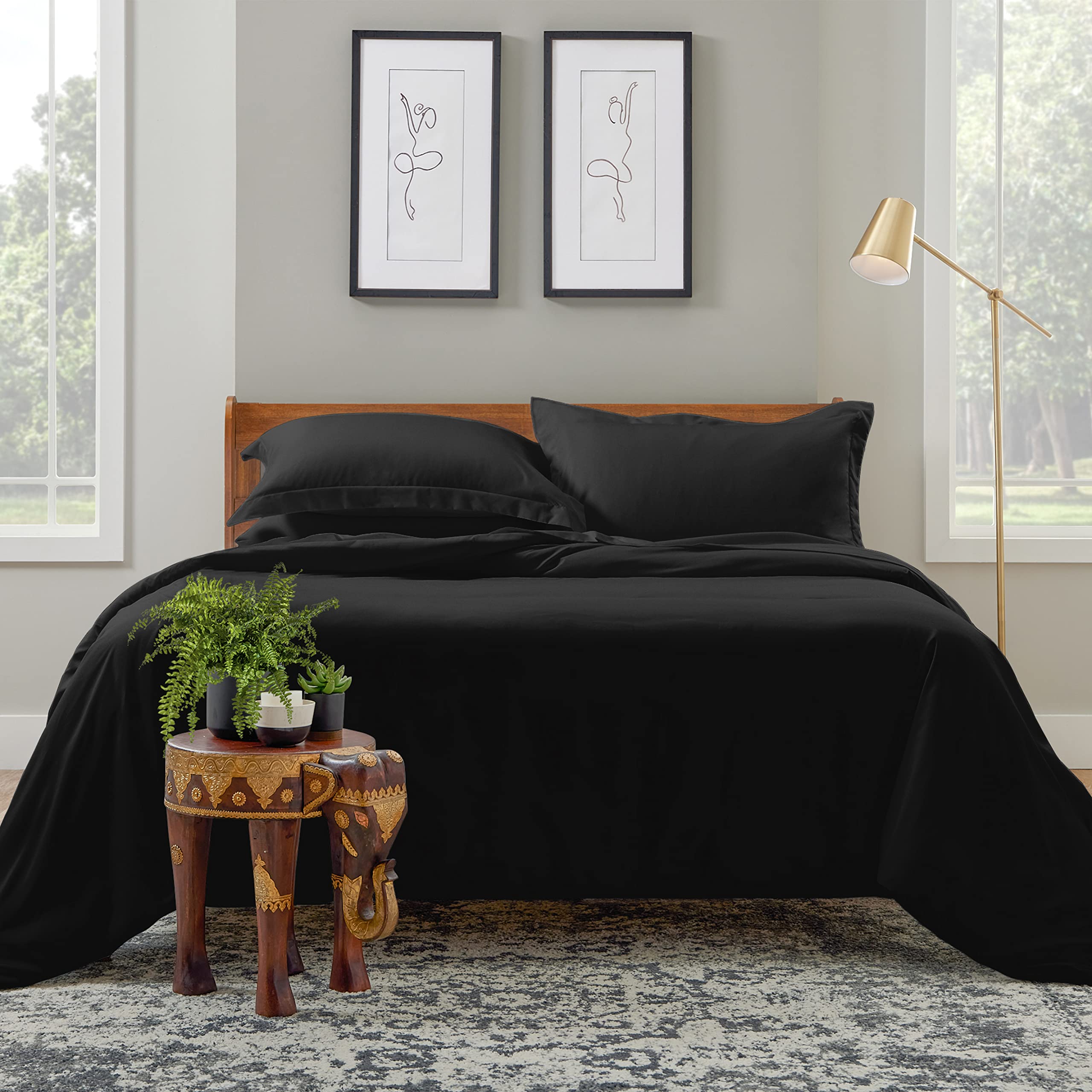 Photo 1 of Cosy House Collection Luxury Duvet Cover Set 2-Piece - Blend of Rayon Derived from Bamboo - Ultra Soft Bedding - Zippered Comforter Protector, Includes 1 Pillow Sham (Twin/Twin XL, Black)