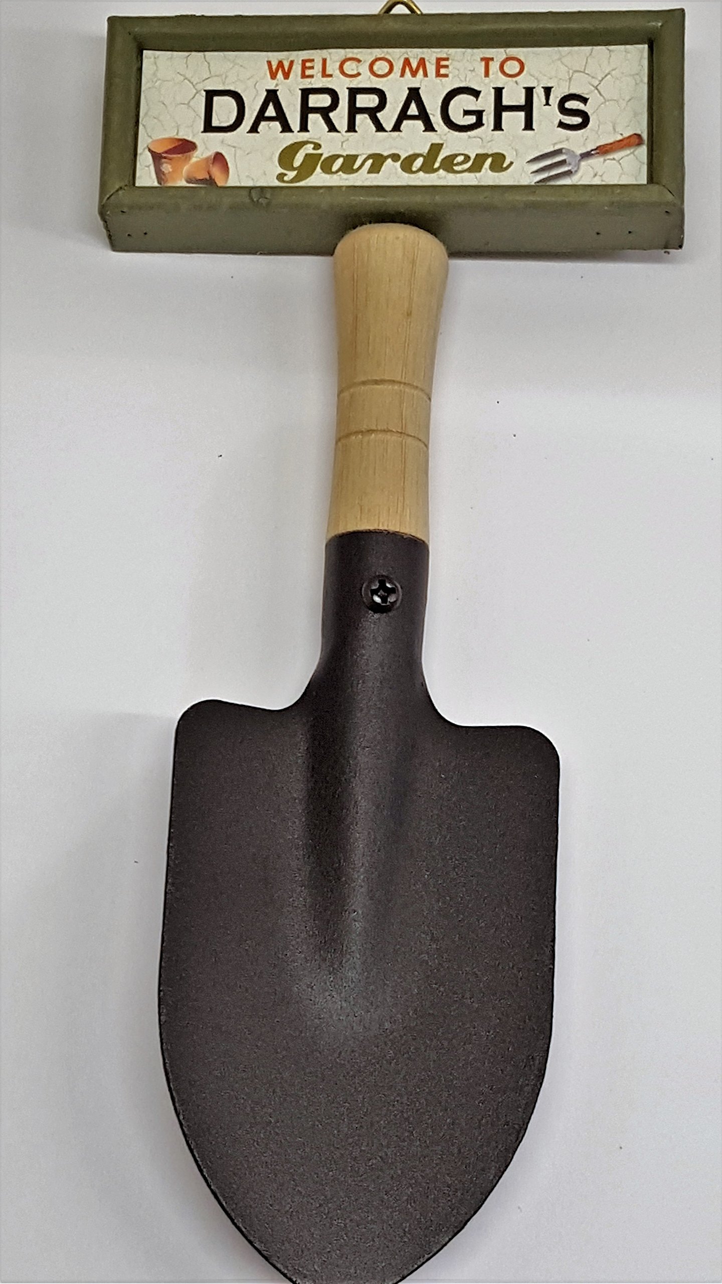 tlm wholesale Welcome to Darragh's garden hanging shovel sign