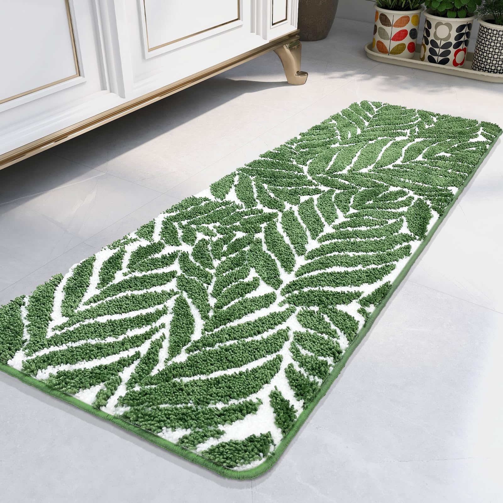 Homantic Bathroom Runner Rug - Non Slip Dark Green Long Bathroom Rug Long Bath Mat Leaf Bedroom Decor 47 Inches Rugs Water Absorbent Bath Rugs for Bathtub Leaves 45x120cm