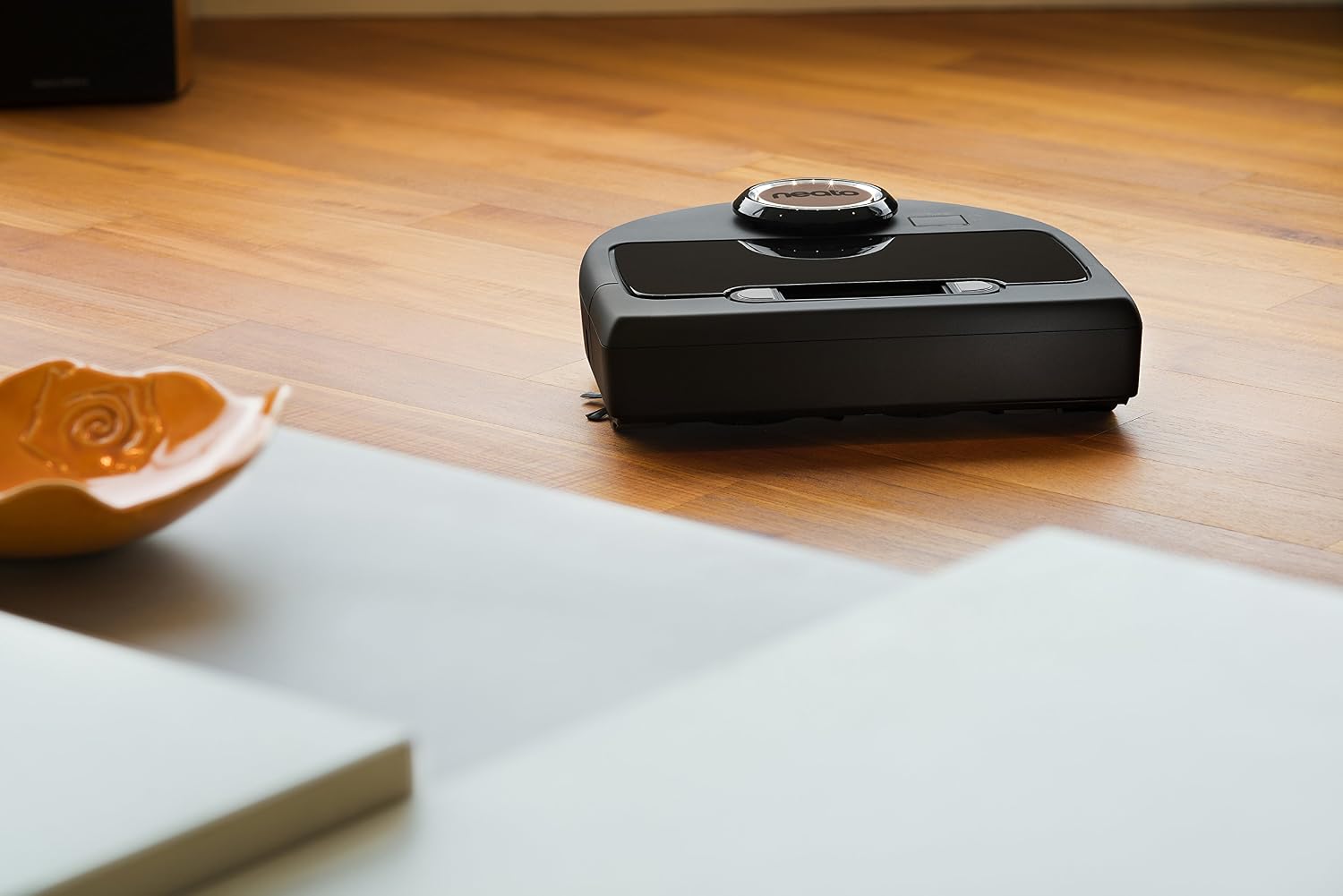 Neato Botvac DC02 Connected Vacuum Robot with Wi-Fi Connectivity & Alexa Smart Home Compatibility - Image 3