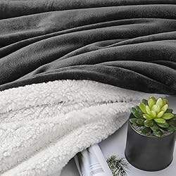 Walensee Sherpa Fleece Blanket