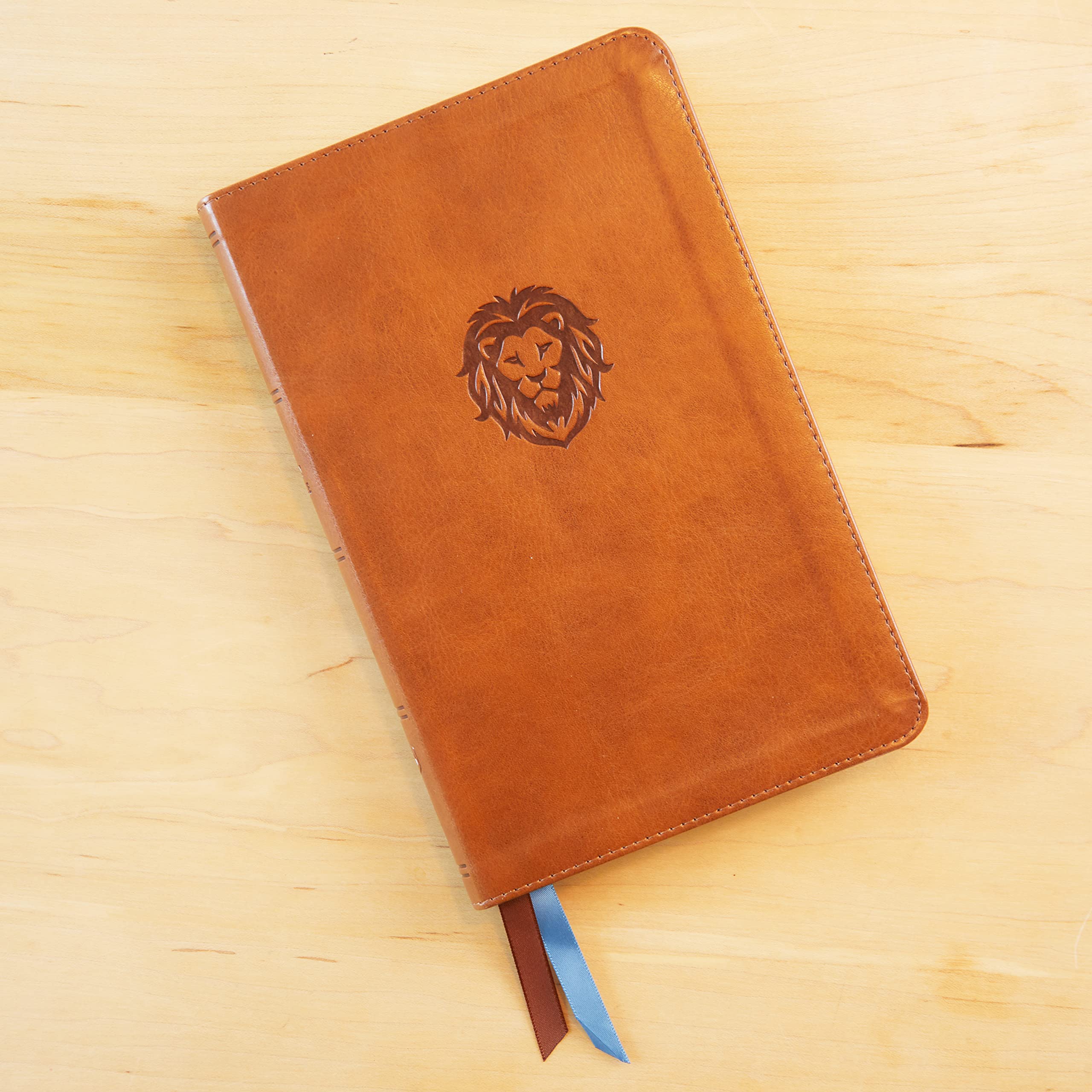 NKJV, Thinline Bible Youth Edition, Leathersoft, Brown, Red Letter, Comfort Print: Holy Bible, New King James Version Feb 26, 2019