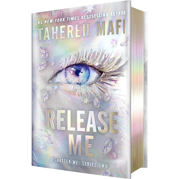 Amazon.com: Shatter Me Collector's Deluxe Limited Edition: A
