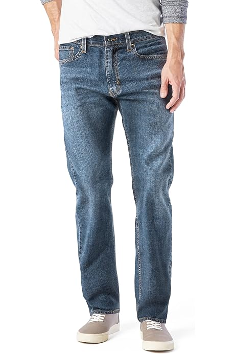 Signature by Levi Strauss & Co. Gold Label Men's Relaxed Fit Flex