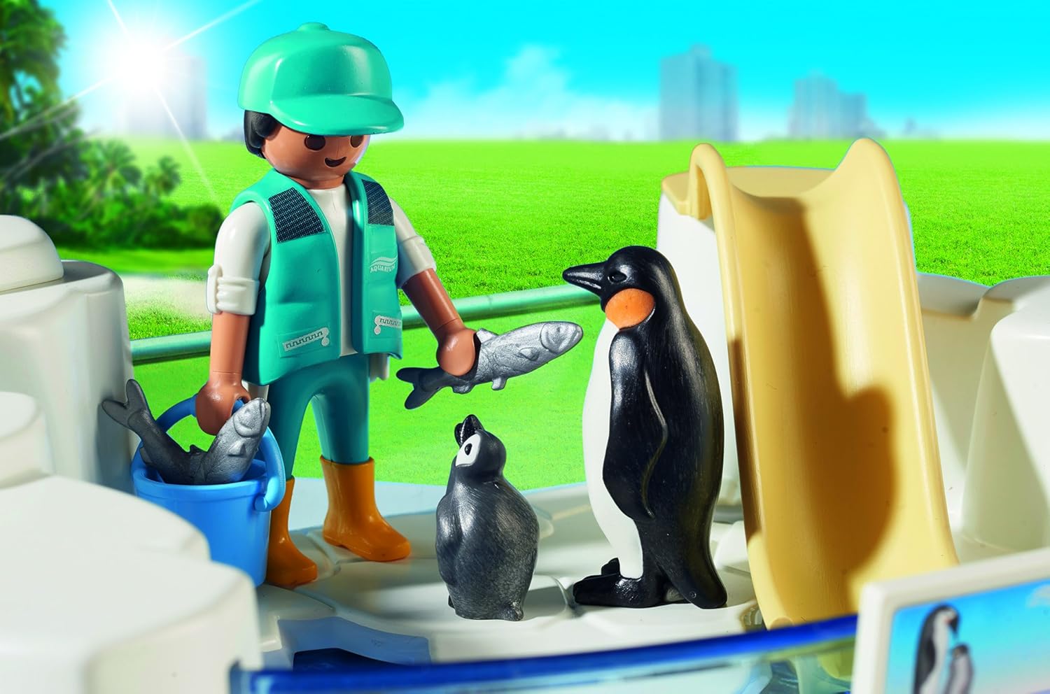 playmobil aquarium penguin
