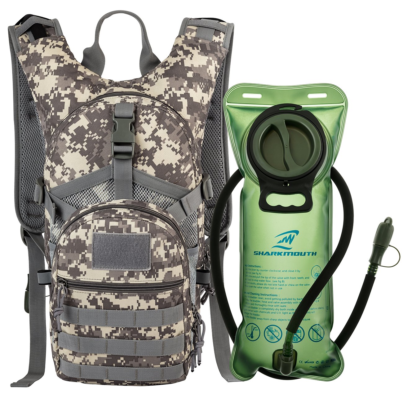 Tactical MOLLE Hydration Pack - Backpack 900D with 2L Leak-Proof Water  Bladder