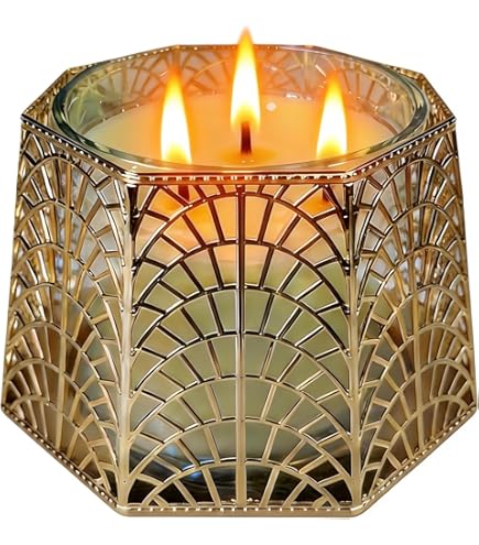 Amazon.com: Bath and Body Works Dogwood Pedestal 3 Wick Candle
