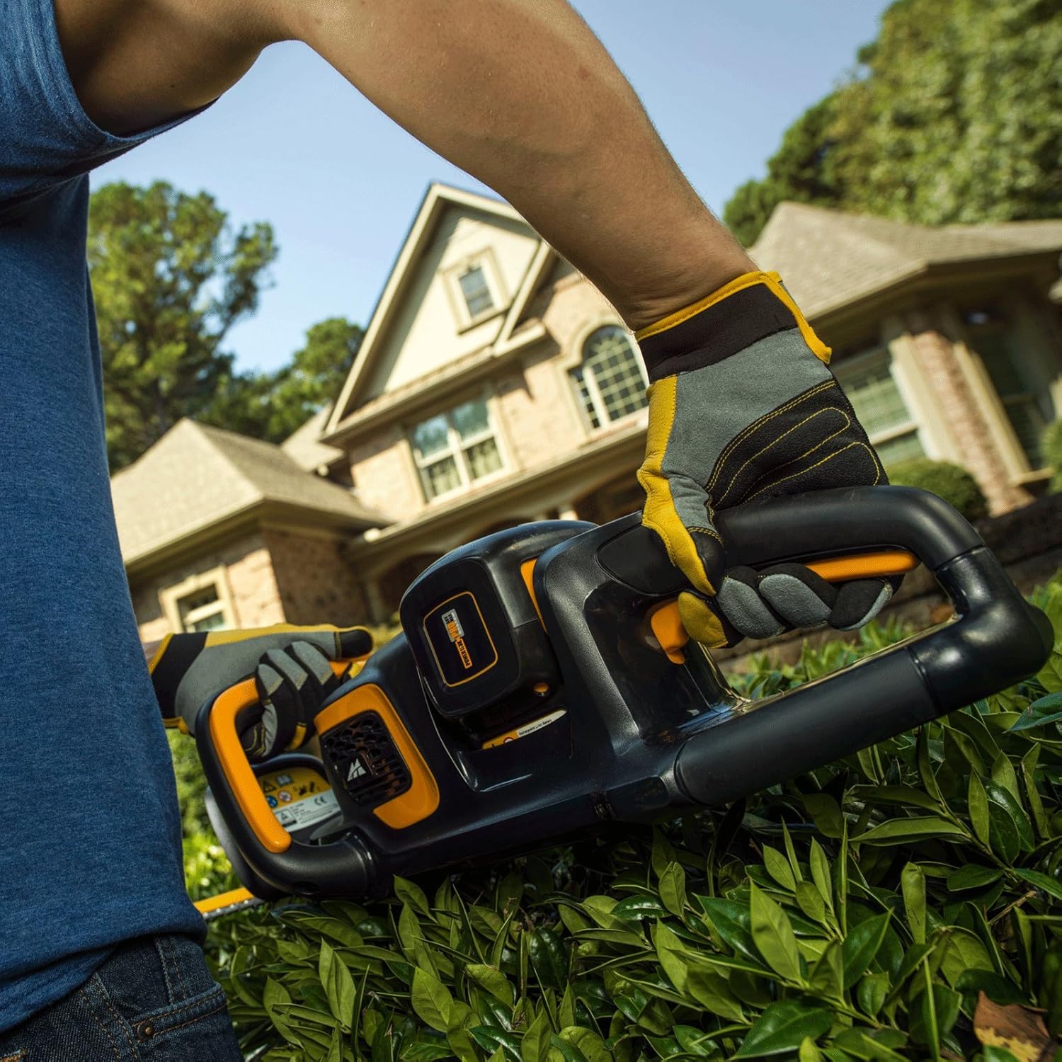 mcculloch 58v cordless hedge trimmer