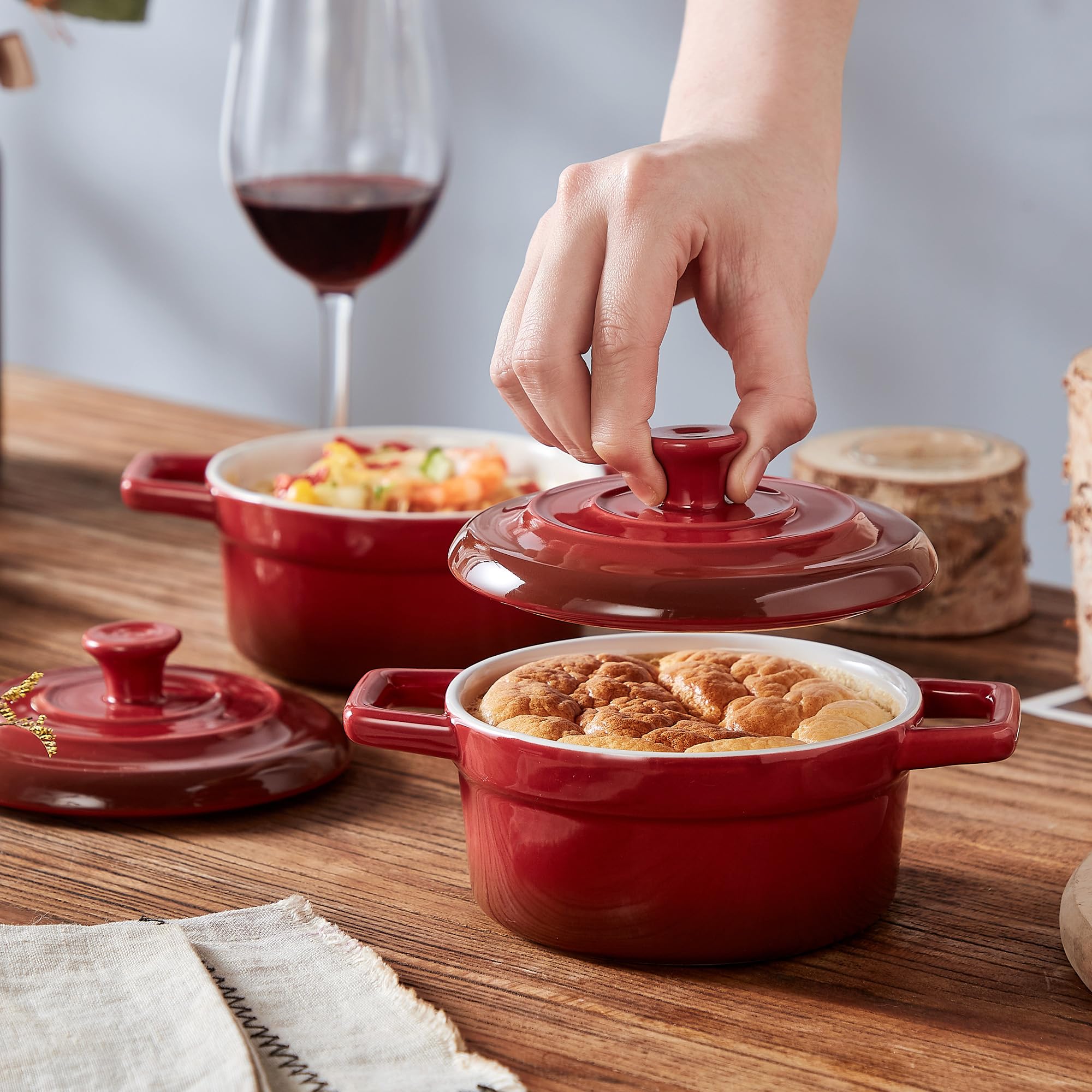 Lareina Mini Cocotte - 12oz Ceramic Casserole Dishes - Kitchen Casserole Sets With Handles And Lid - Small Baking Ramekins - Oven, Microwave & Dishwasher Safe - Set of 4 - Red