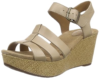 clarks women's wedge heels