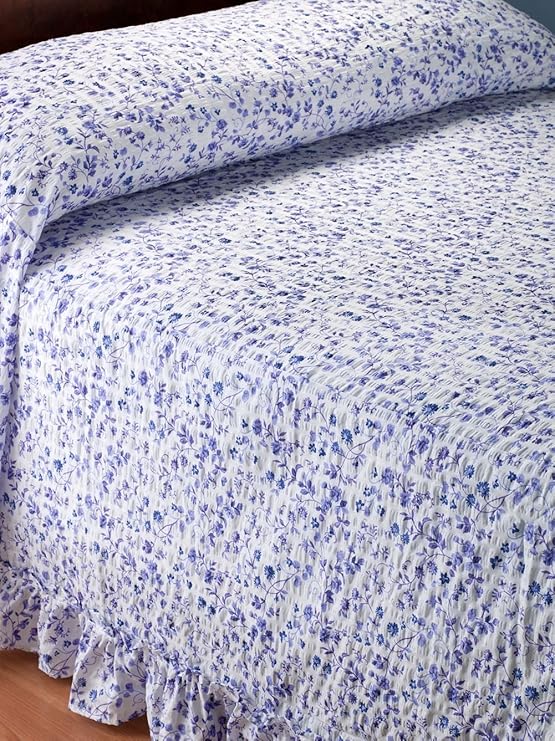 The Vermont Country Store Home Floral Plisse© Bedspread