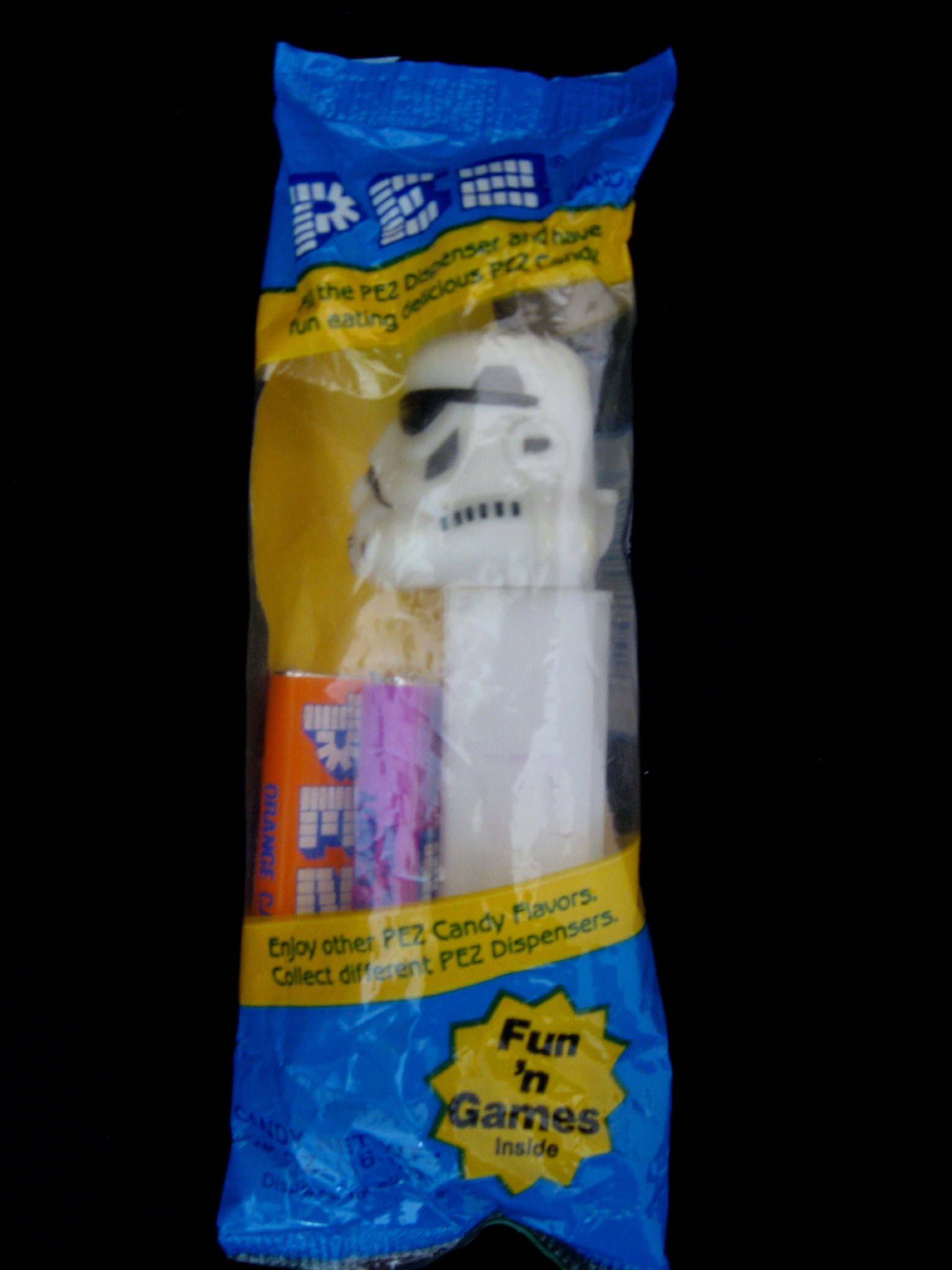 1 X Storm Trooper - Star Wars PEZ Dispenser by eaglecollector83