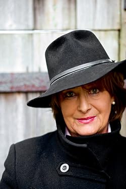 Minette walters books in order image