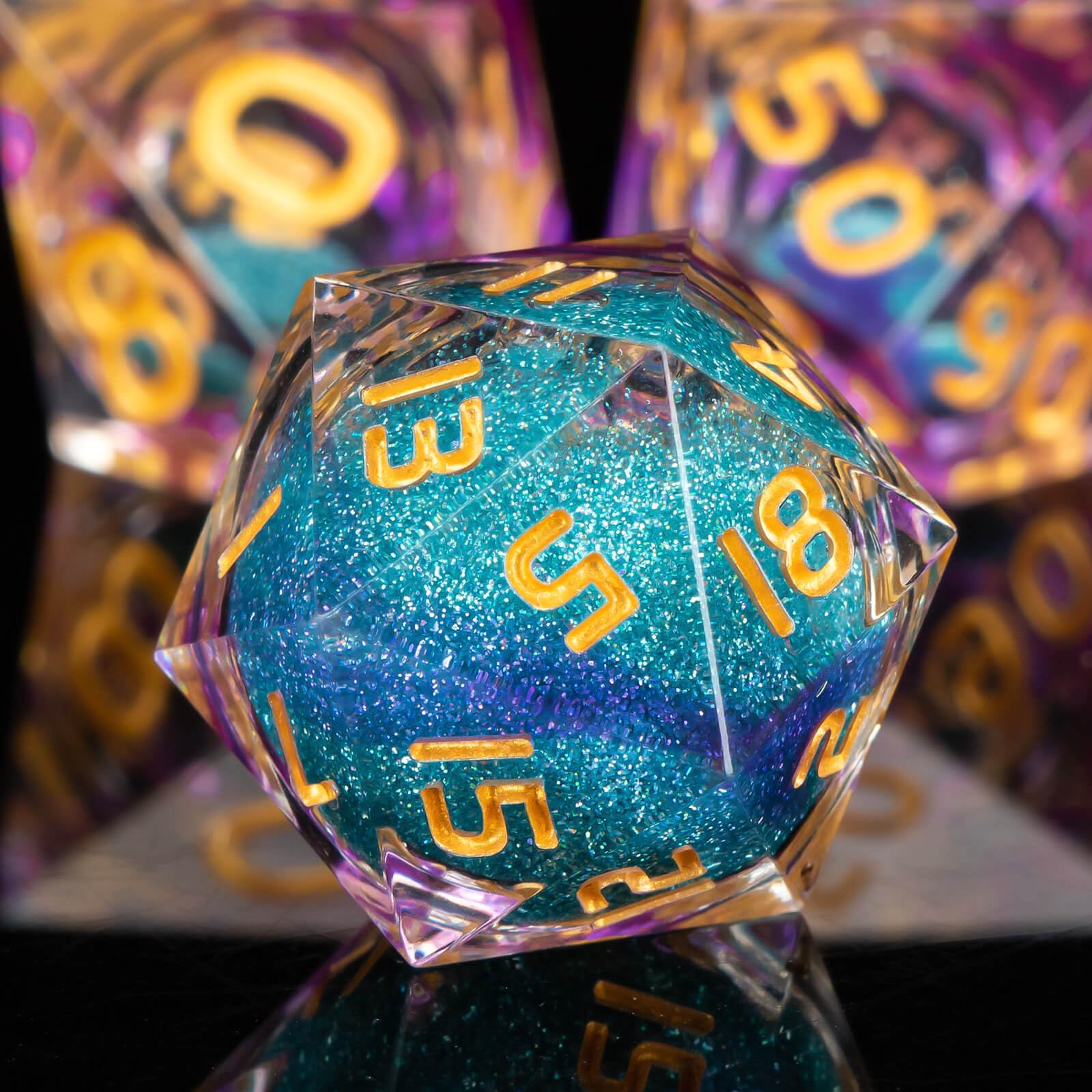 KERWELLSI Liquid Core DND Dice Set D&D with Gift Box, Purple Resin Sharp Edge Dungeons and Dragons Polyhedral & RPG Dice, Role Playing Gaming Dice D20 D12 D10 D8 D6 D4