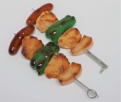 Amazon Co Jp 食品サンプル バーベキュー 鶏肉串刺し2本 スポーツ アウトドア