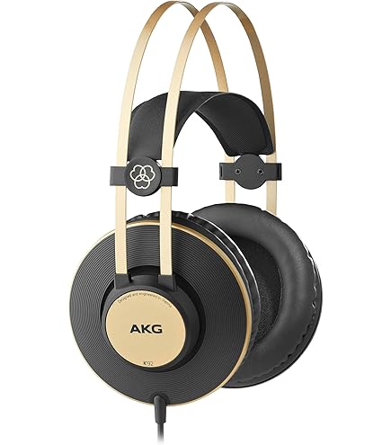 akgpu Amazon.com: AKG K92 Closed-back studio headphones : Musical