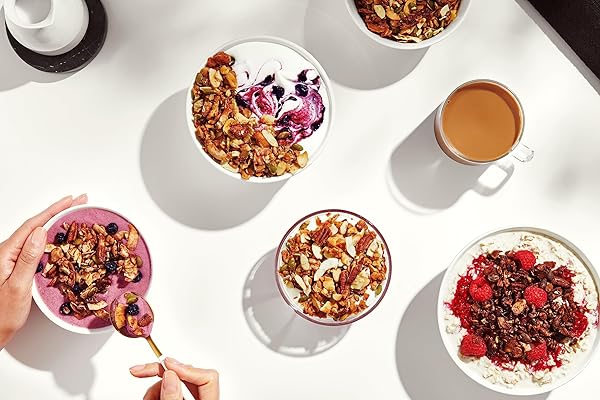 NUTRAIL NUT GRANOLA CEREAL, VANILLA STRAWBERRY, NO SUGAR ADDED, KETO, LOW CARB, GLUTEN FREE, GRAIN FREE, HEALTHY BREAKFAST 8 OZ. 1 COUNT