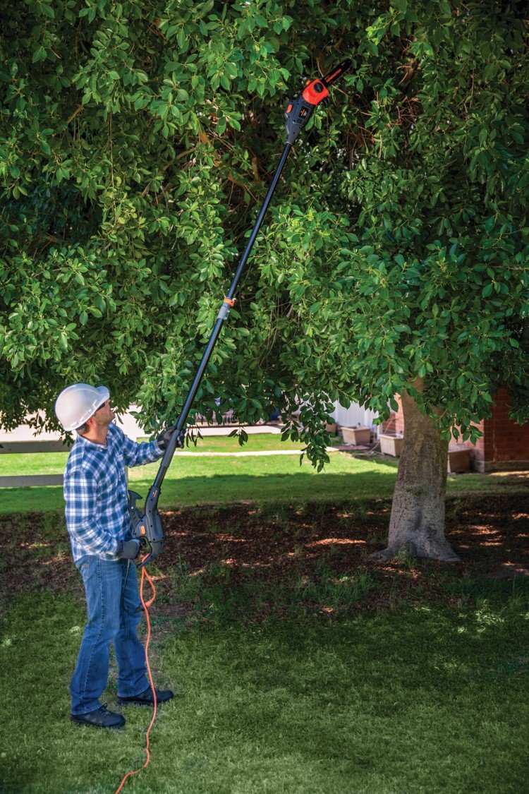 REMINGTON Electric Corded 2in1 Chainsaw and Pole Saw for Tree