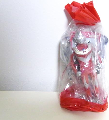 Amazon バンダイ ウルトラヒーローシリーズ 海外版 ウルトラマンティガ おでかけセット ソフビ人形 おもちゃ
