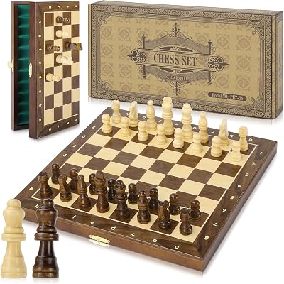 Peradix Wooden Magnetic Chess Set 30x30cm Folding Board with 2 Extra Queens