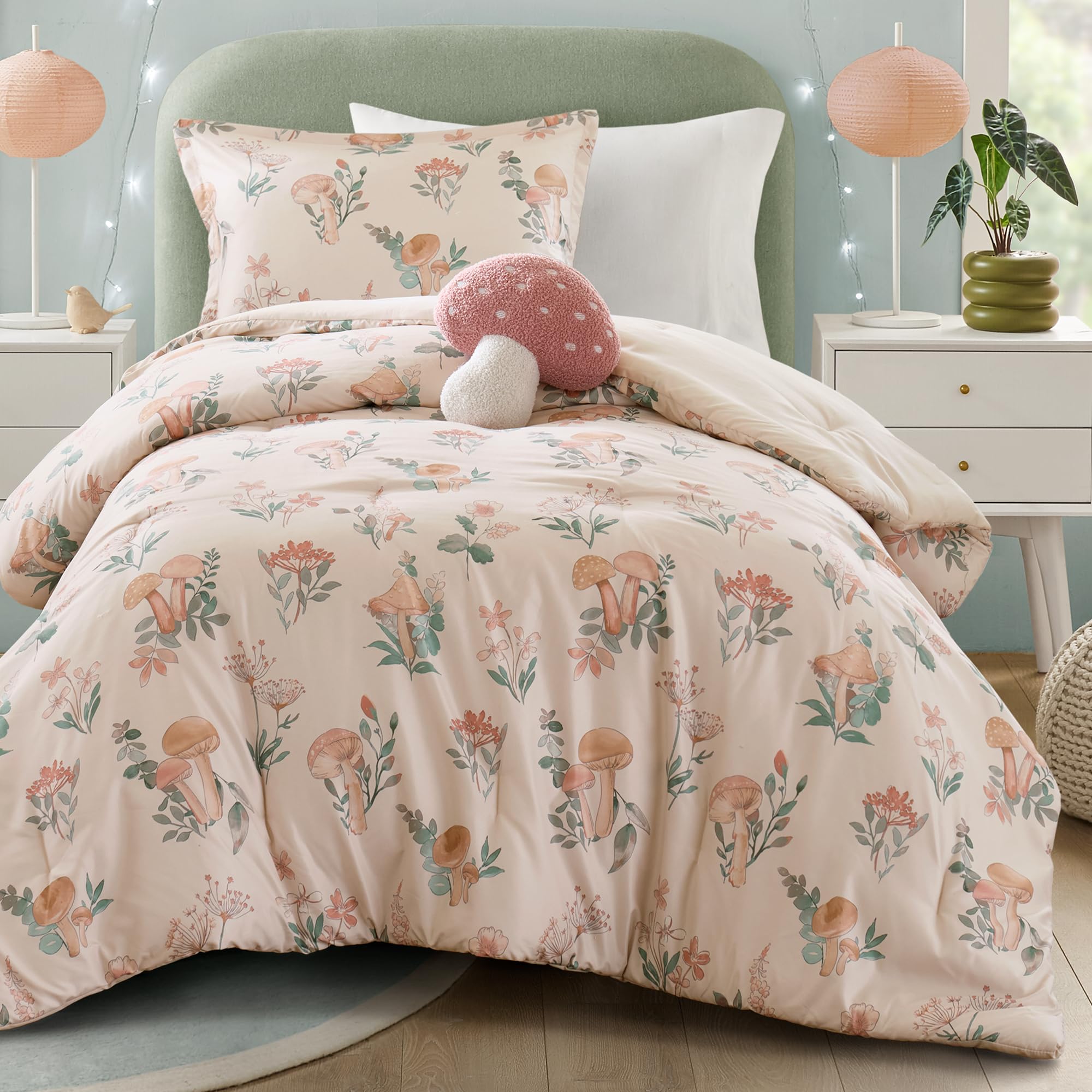 Intelligent Design Twin Comforter Set, Whimsical Floral & Mushroom Cottage Design, Microfiber Lightweight All Seasons Down Alternative Bedding, Sham & Décor Pillow, Gwen, Twin/Twin XL Blush 3 Piece Image