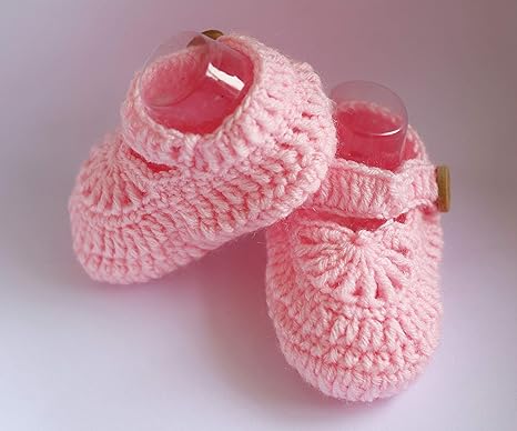 woolen booties for babies