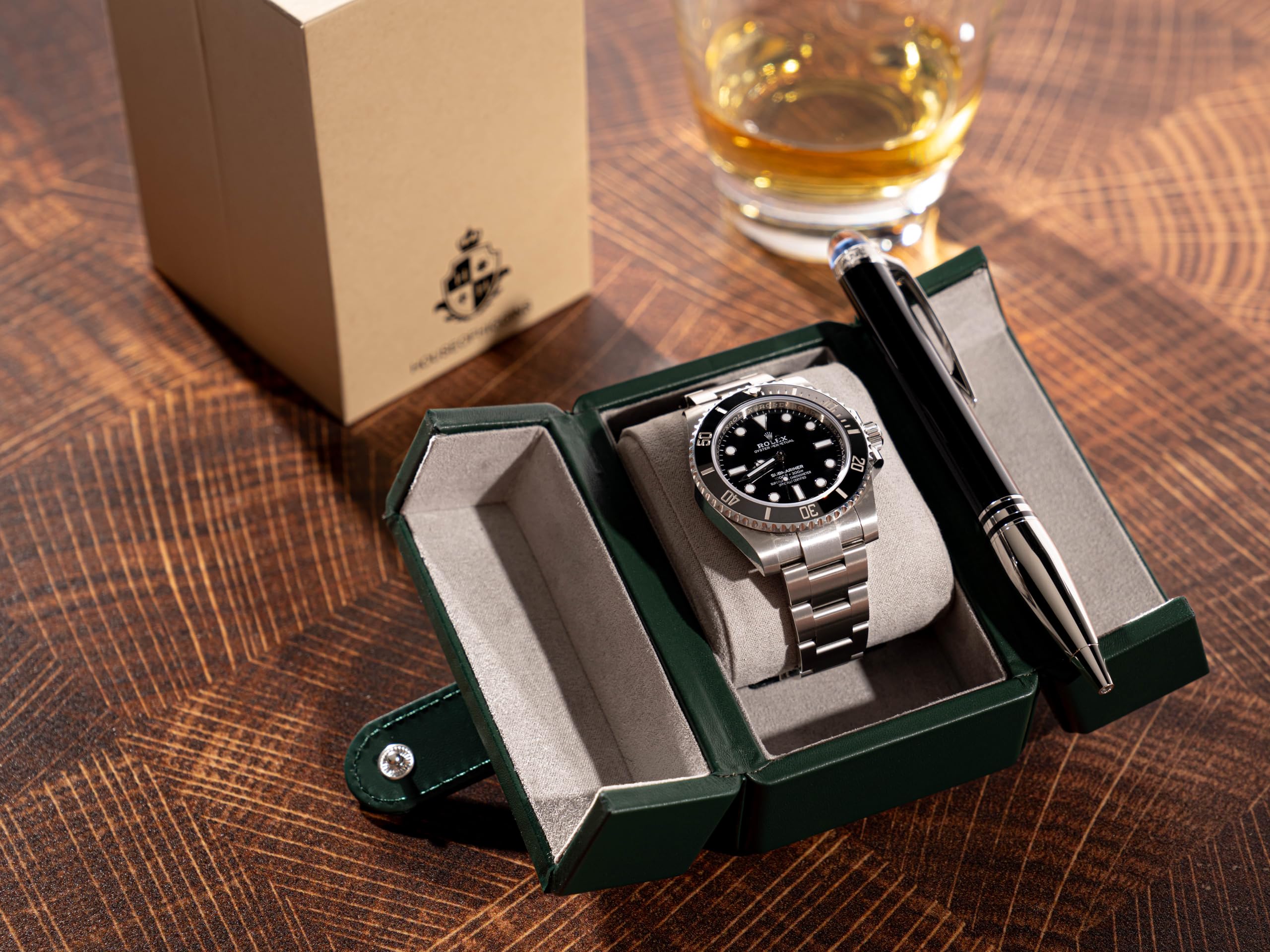 Single Travel Watch Case - Vintage Inspired - Exterior, Soft Microfiber Lining, Fits Up to 42mm Watches - Vegan Leather - Reliable Storage for Home or Travel