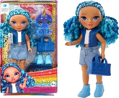 Littles - Sapphire Bradshaw - Muñeca de Moda Pequeña y Articulable - Muñeca Azul de 14 cm con Bolso y Mascota Mágica Yeti - Adecuada para Niños y Coleccionistas