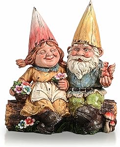 TERESA'S COLLECTIONS Couple Gnome Garden Statue, Adorable Lovers Romantic Gnomes Garden Decorations, Indoor and Outdoor Figurines Ornaments Patio Lawn Yard Home Decor ( 10.2 Inch Tall)