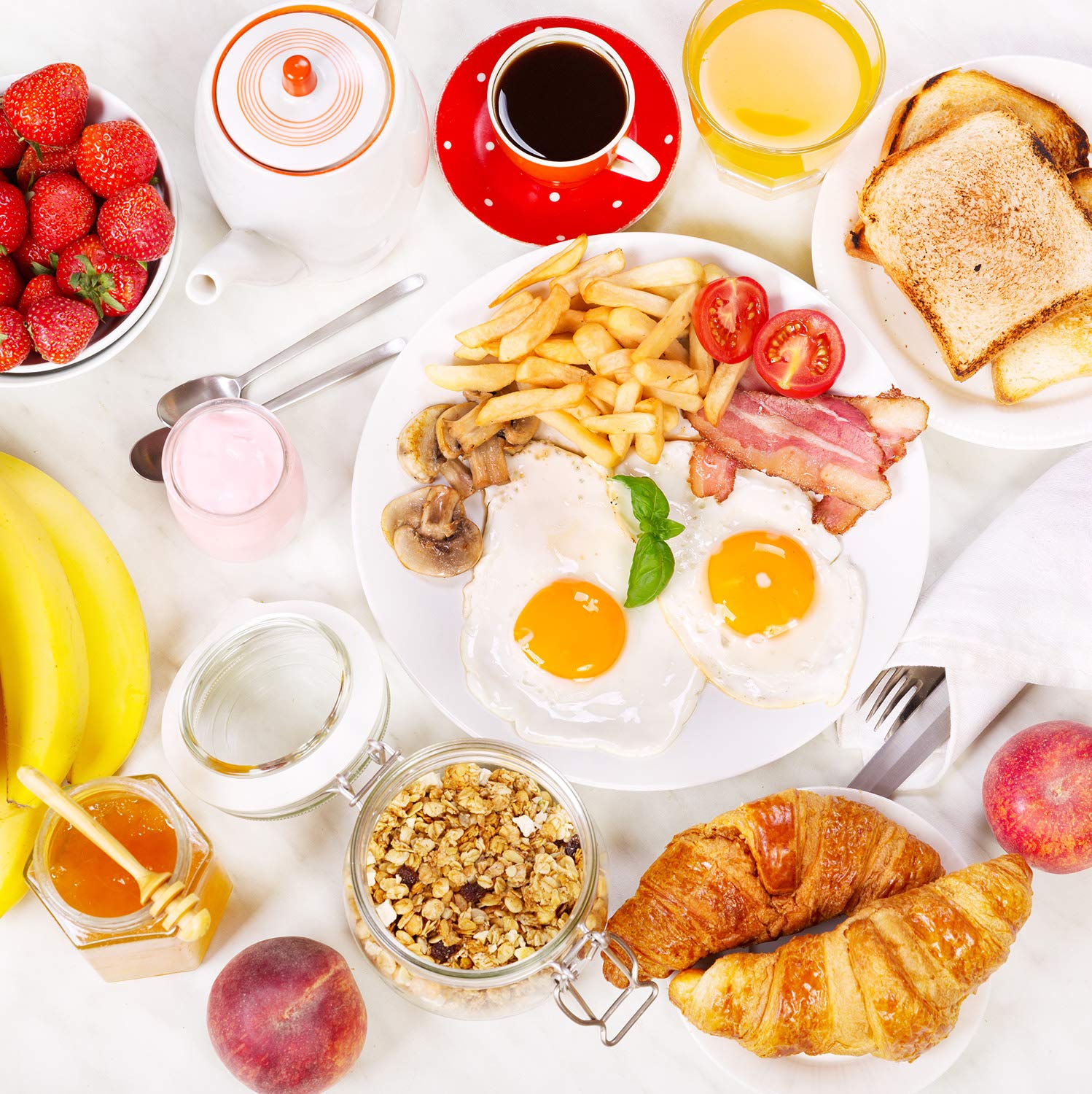 Alt-Gt Porcelain Dinner Plates Set of 4, Bread and Butter Pates, 8 inch Pasta Plates Dinnerware Set for Salad/Desser