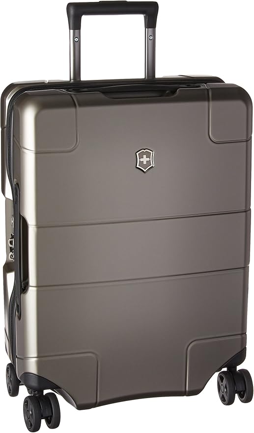 victorinox luggage uk