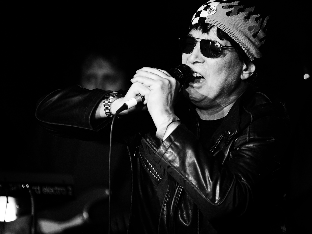 Suicide bei Amazon Music