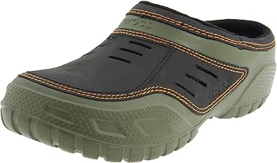 crocs yukon sport size 10