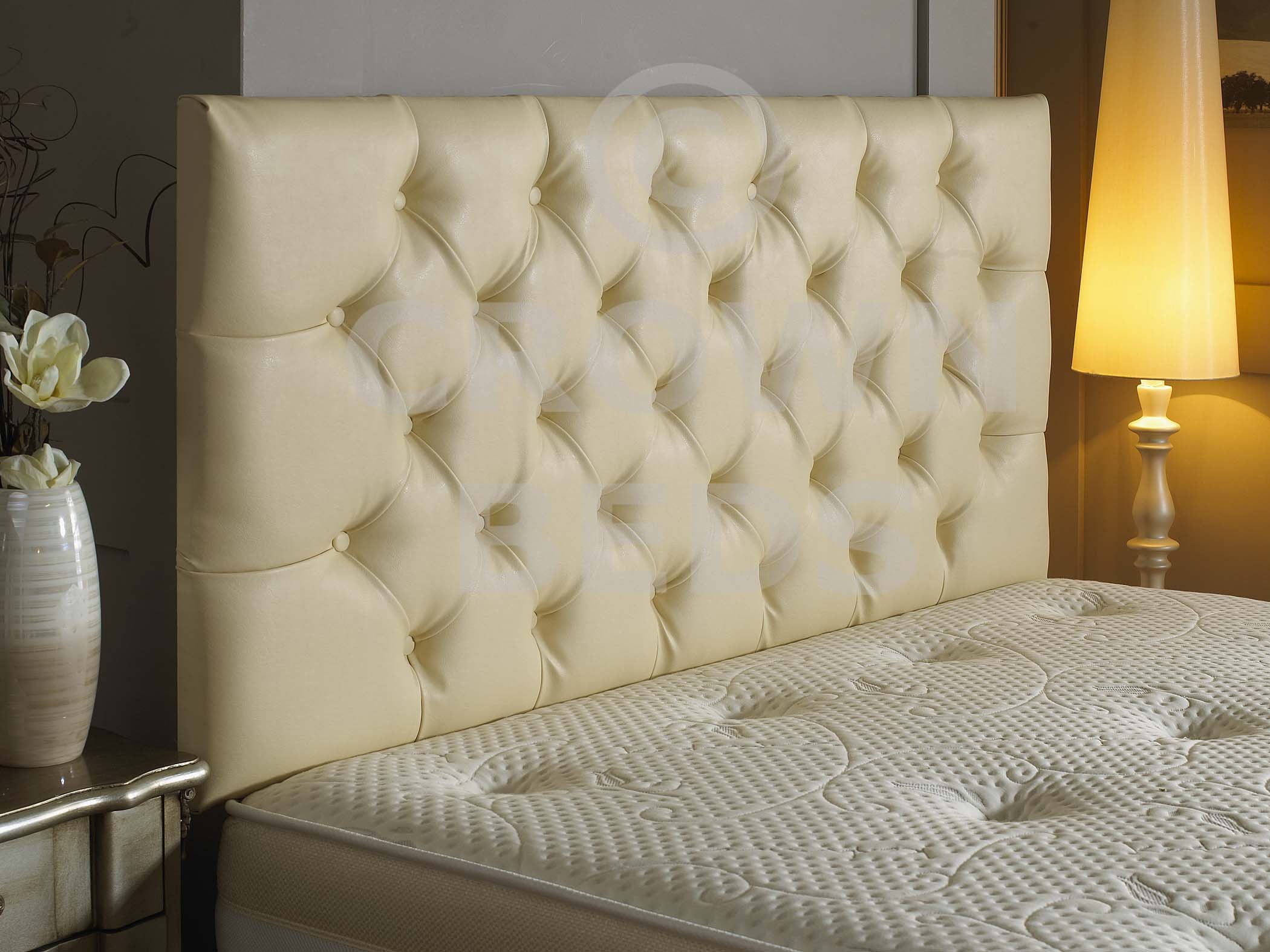 CROWNBEDSUK QUALITY FAUX LEATHER HEADBOARD MATCHING BUTTONS (CREAM, 5FT)