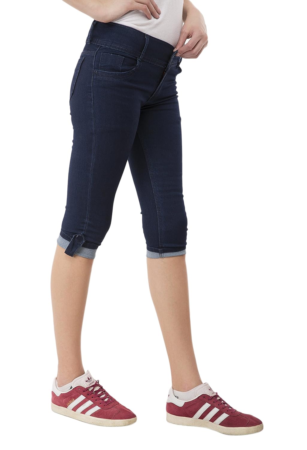 aakrithi denim capri