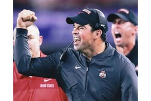 JCGSPORTS RYAN DAY OHIO STATE BUCKEYES 8X10 SPORTS ACTION PHOTO (TT)