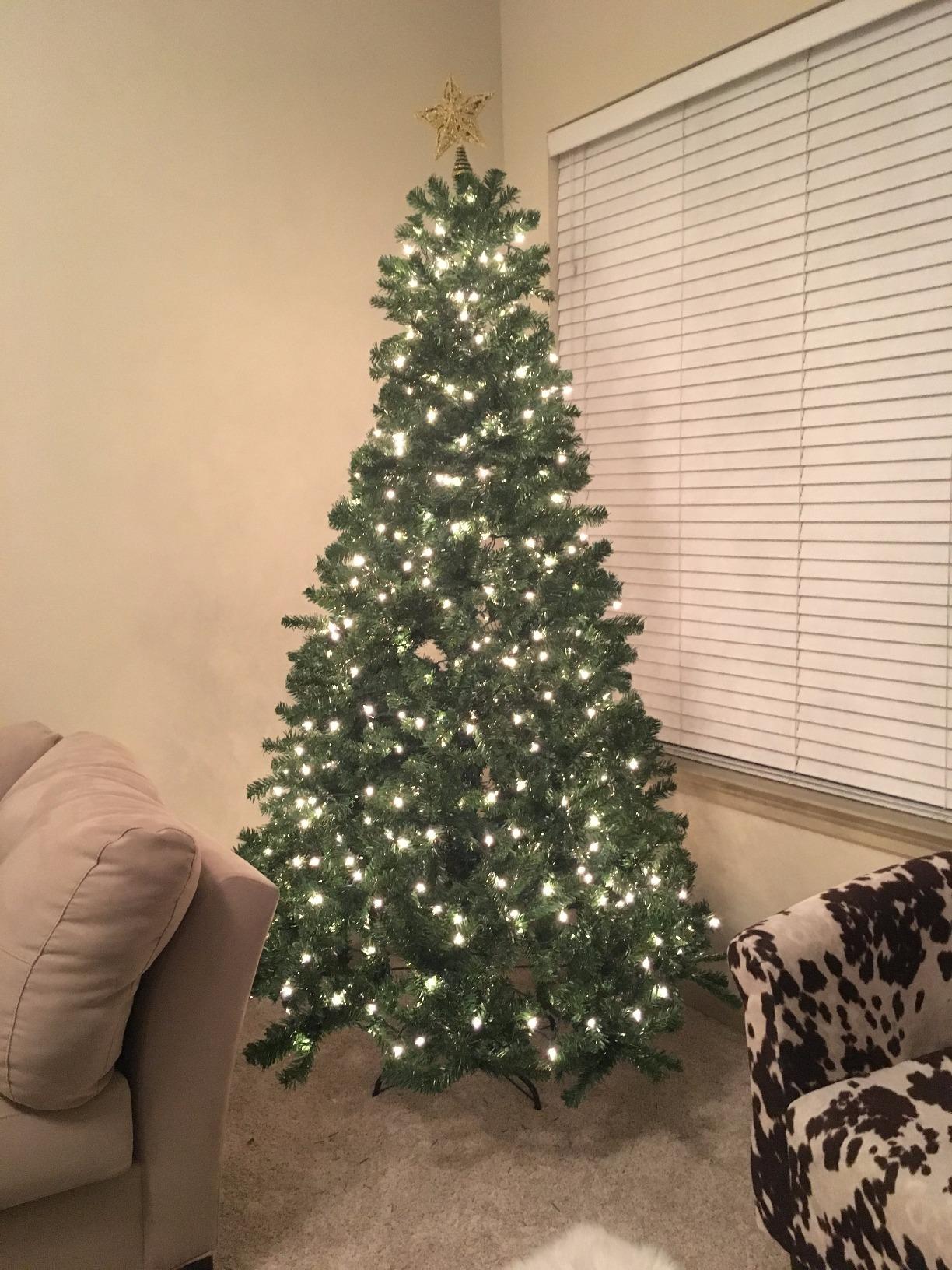 Best Choice Products 7.5ft Premium Spruce Hinged Artificial Christmas