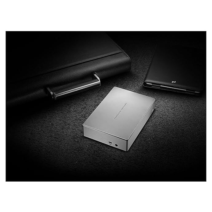 LaCie 莱斯 Porsche Design保时捷系列 桌面硬盘 6TB ￥819秒杀 中亚Prime会员可免运费直邮到手约￥852