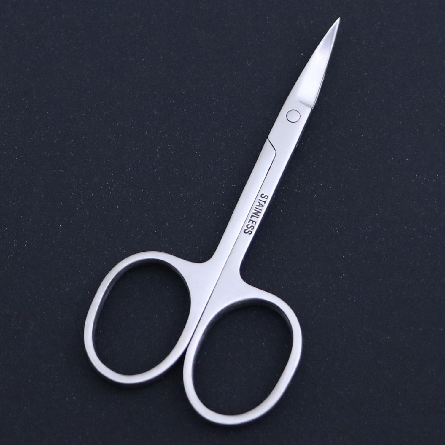 1pc Stainless Steel Scissor with Curved Sharp Edge Blades for Eyebrow,Facial Hairs and False Eyelashes,Eyebrow Scissor,Facial Hairs Scissor,Makeup Tool Scissor,Shape Eyebrow,Shape False Eyelashes: Beauty