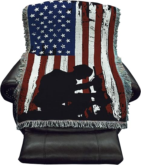 Amazon Com Kneeling Soldier American Flag For Back Of Couch Or Sofa Cotton Woven Blanket Throw Made In The Usa 61x36 Kitchen Dining