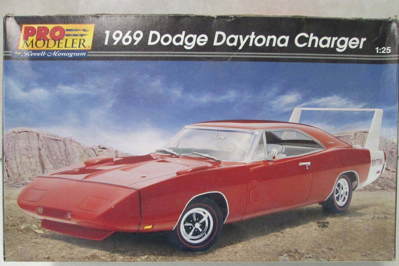 Revell Pro Modeler 1969 Dodge Daytona Charger 1/25