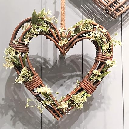 Tutti Decor Gisela Graham Large Natural Wicker Heart Wreath