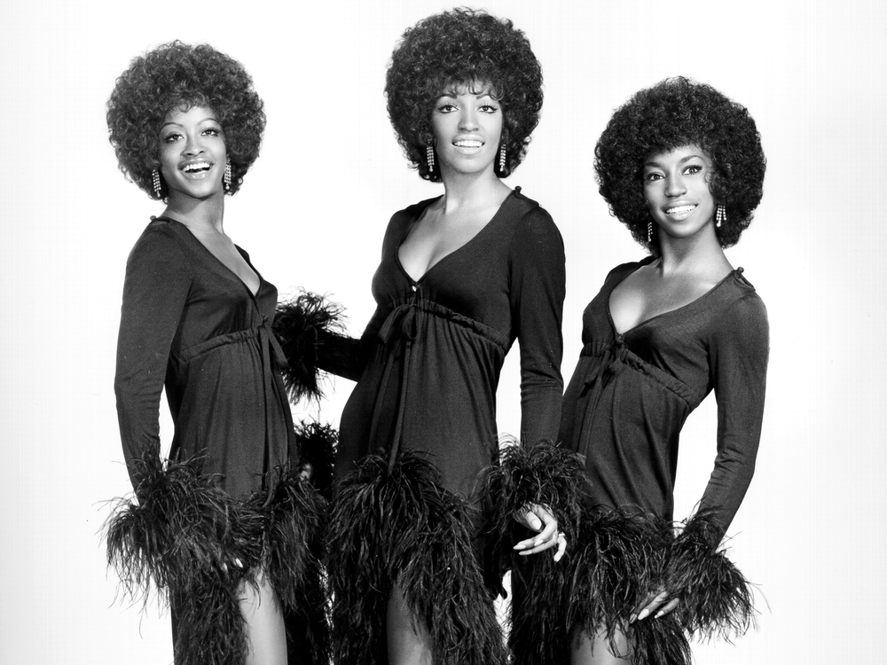The Three Degrees bei Amazon Music